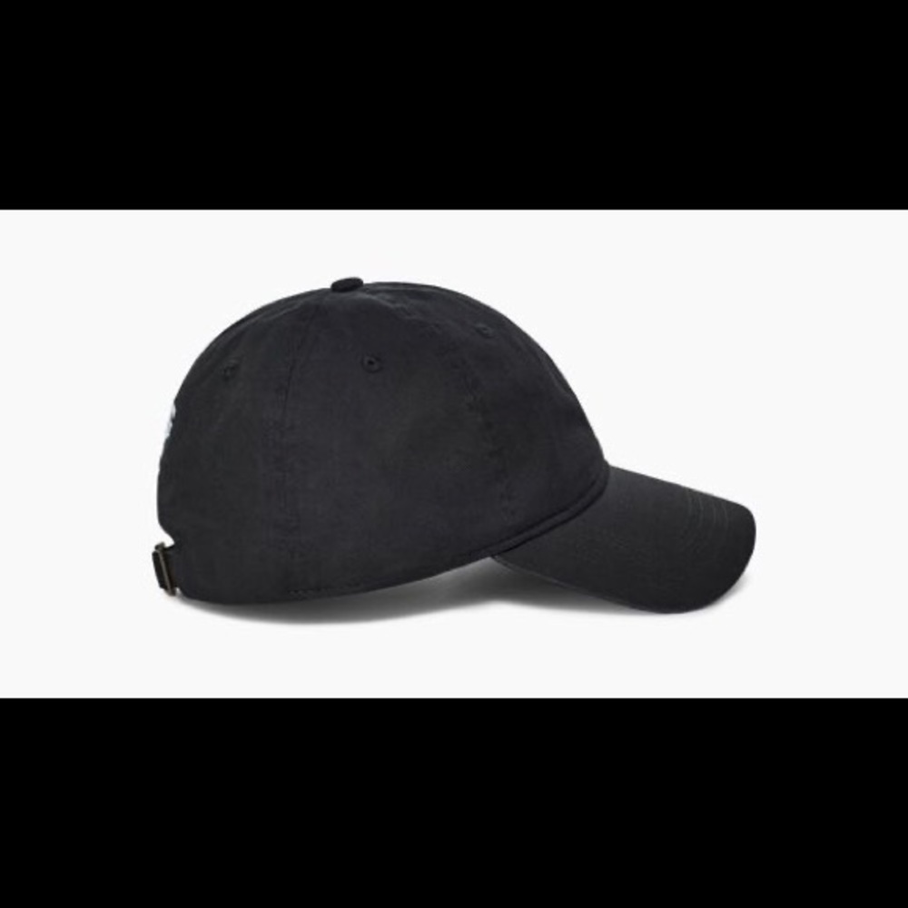 NWT UGG black baseball cap